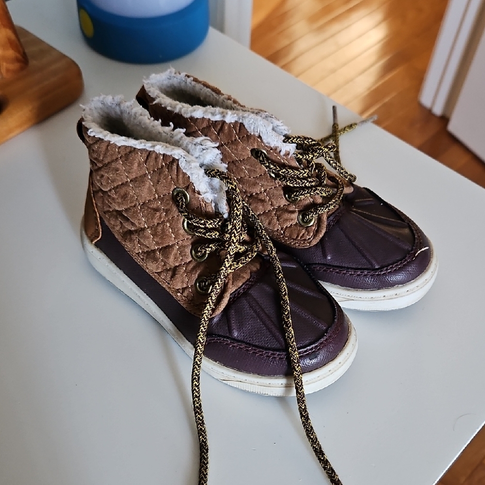 OshKosh B'gosh Brown and Purple Kids Boots